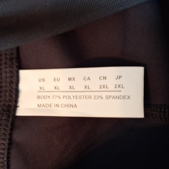 Ravates yoga short - Picture 2 of 4